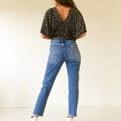 Nectar Denim The Lilia Stretch Mom Jeans By Nectar Premium Denim Featured