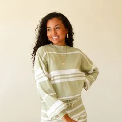 Blue Blush Featured Easy Moves Striped Shorts