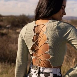 Le Lis Reminding Me Long Sleeve Crop Top