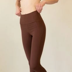 Featured Compressive High Rise Legging By Girlfriend Collective