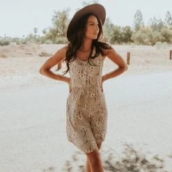 Final Touch Featured Ends Tonight Sleeveless Floral Dress