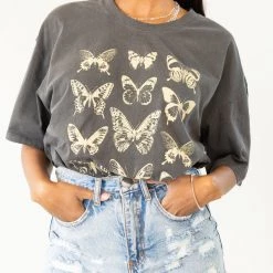 Signature 8 Featured Empty Space Distressed Denim Shorts