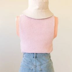 Dreamers Featured Wide Eyes Knit Vest