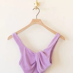 Twin Sister Be Alone Twist Crop Top