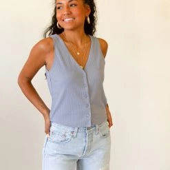 501 Mid Thigh Denim Shorts By Levi's