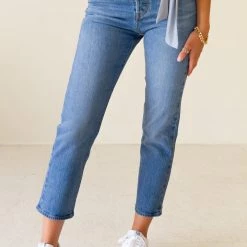 Nectar Clothing Wedgie Straight Ankle Jeans By Levi's Featured