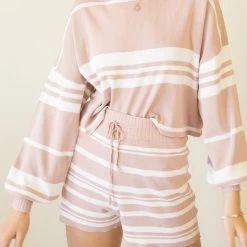 Blue Blush Featured Easy Moves Striped Shorts