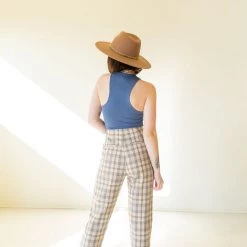Lush Featured Endearing Cropped Plaid Pants