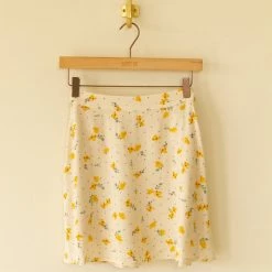 Dress Forum Your Time Floral Mini Skirt Featured