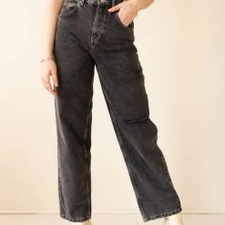 Mid Rise Relax Fit Jeans By BDG Featured