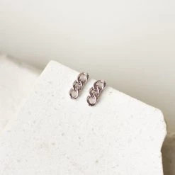 Nectar Clothing Follow You Chain Earring