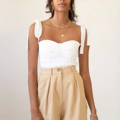 Listicle Dream Tonight Pleated Shorts