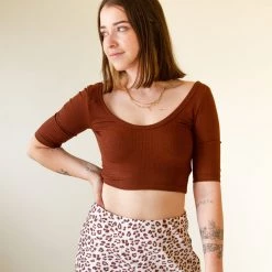 Audrey Featured Best Thing Mid Sleeve Crop Top