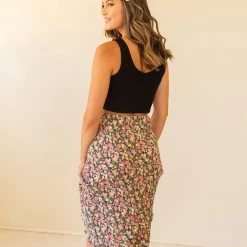 Nectar Clothing Keep It Crop Top Tops